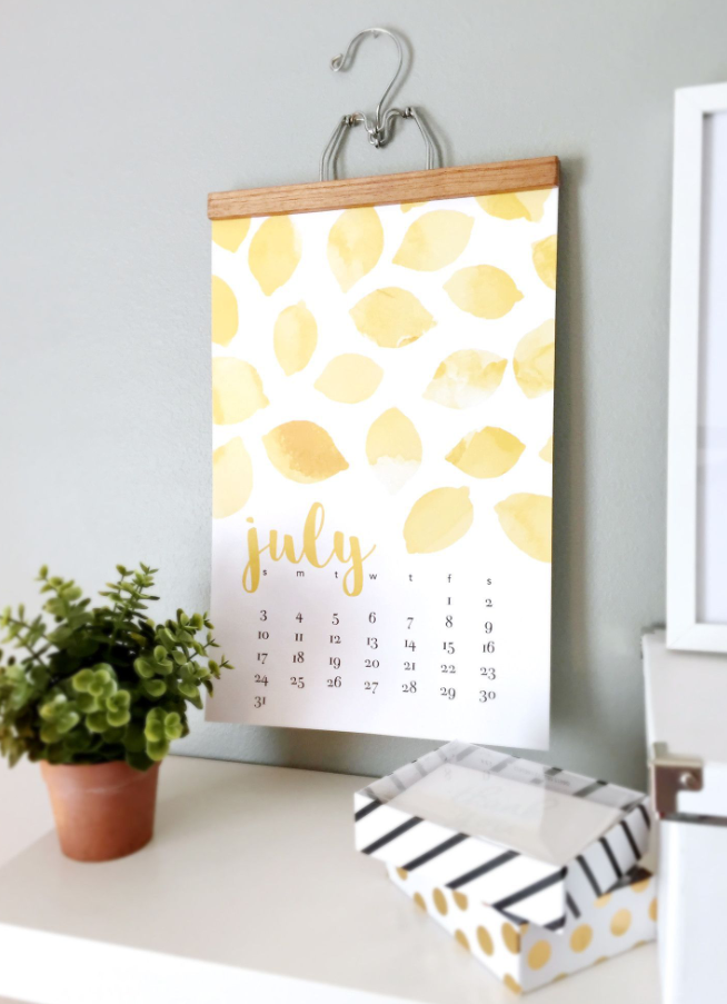 small home office wall calendar placement ideas